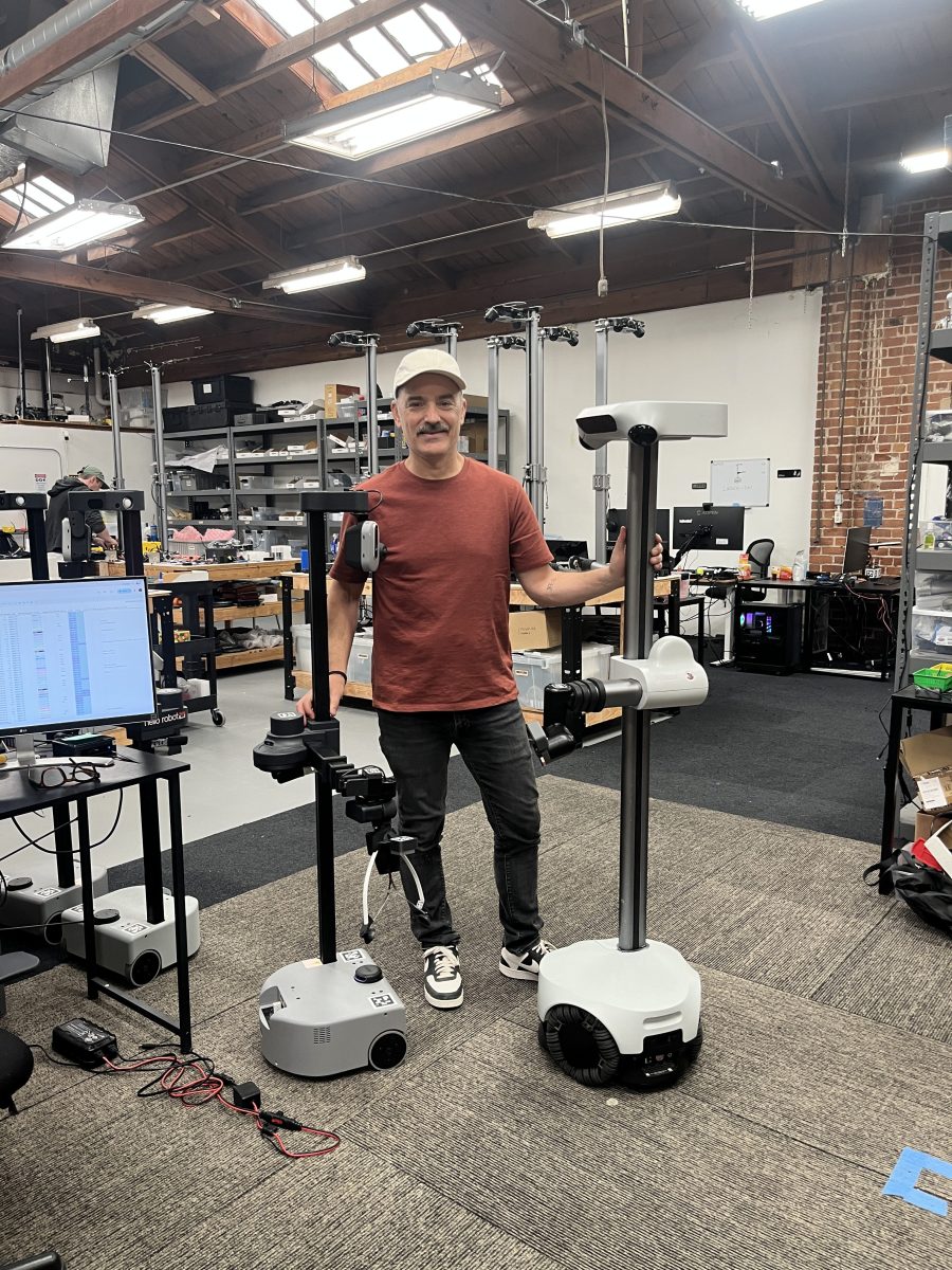 Hello Robot shipped another robot — I would not start a hardware company from the press photo - startups guide from Tech Revenue Brief