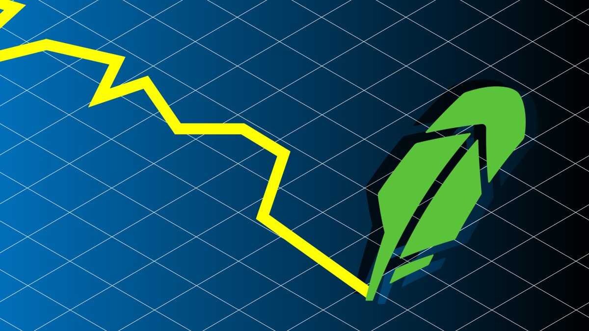 Robinhood Layoffs: What Fintech Should Really Learn About Workforce Management - fintech guide from Tech Revenue Brief